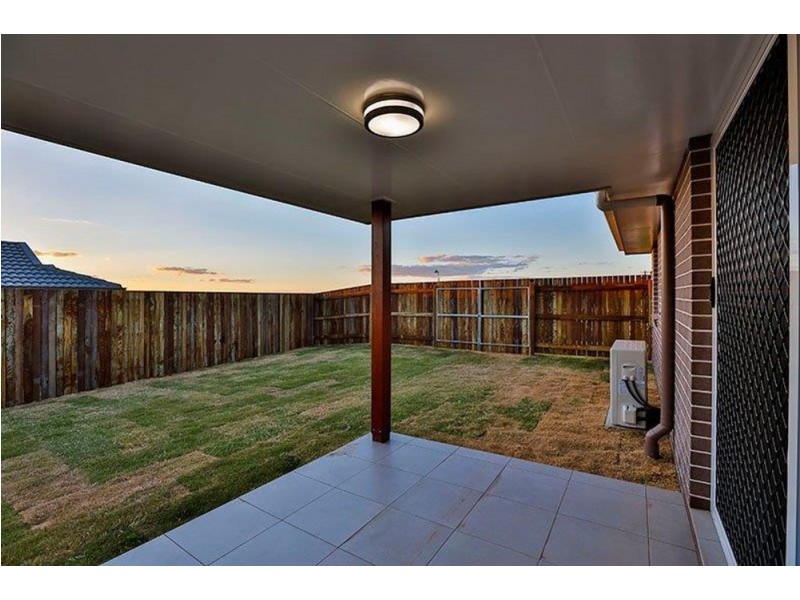 1/51 Trevean Drive, Kleinton QLD 4352