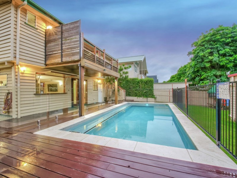 195 Pfingst Road, Wavell Heights QLD 4012