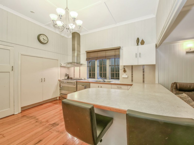 195 Pfingst Road, Wavell Heights QLD 4012