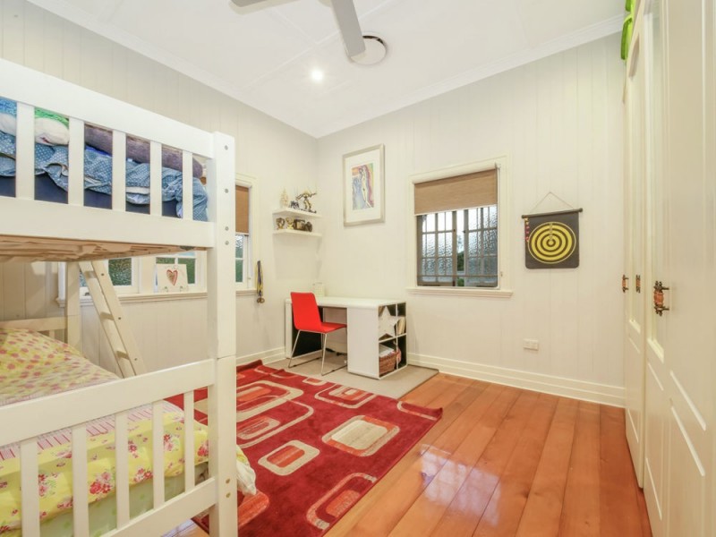 195 Pfingst Road, Wavell Heights QLD 4012