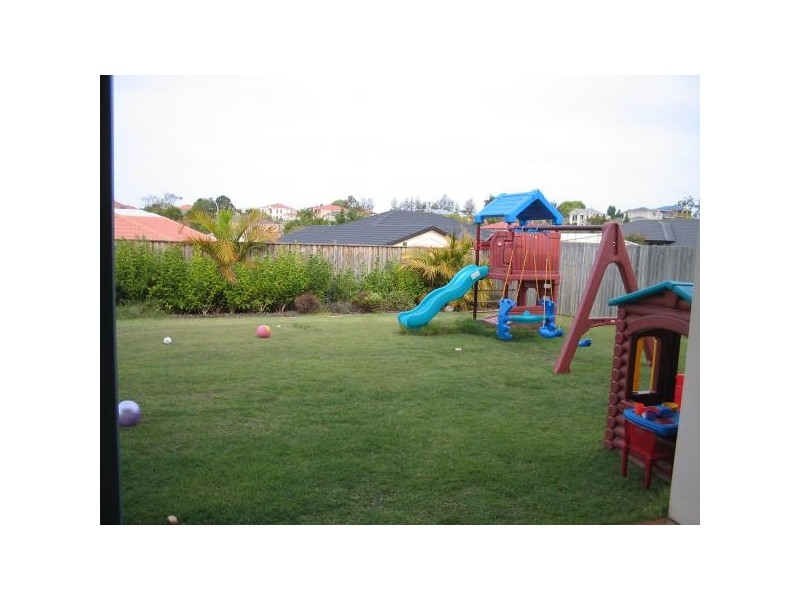 4 Polaris Place, Bridgeman Downs QLD 4035