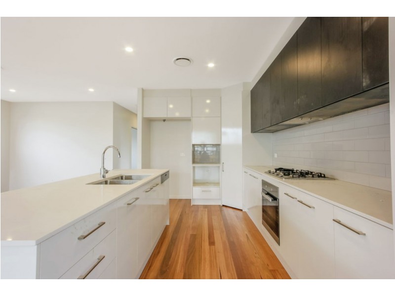 37 Third Street, Camp Hill QLD 4152