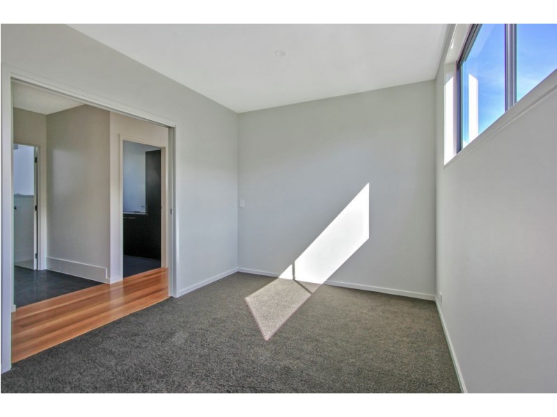 37 Third Street, Camp Hill QLD 4152