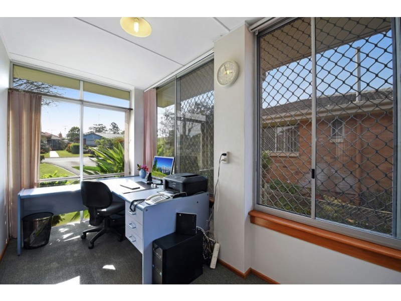 6 Patrick Street, Harristown QLD 4350