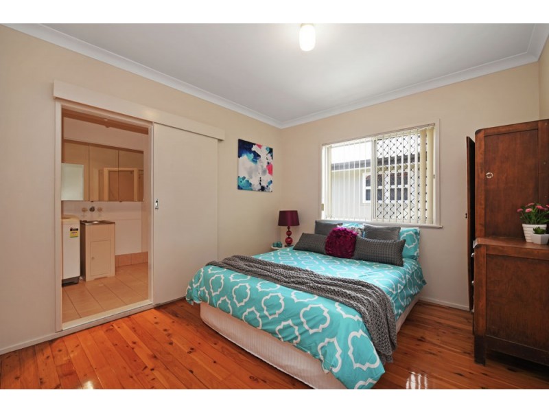 6 Patrick Street, Harristown QLD 4350