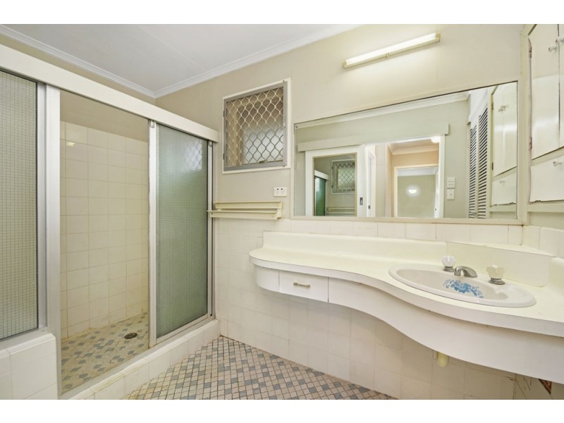 6 Patrick Street, Harristown QLD 4350