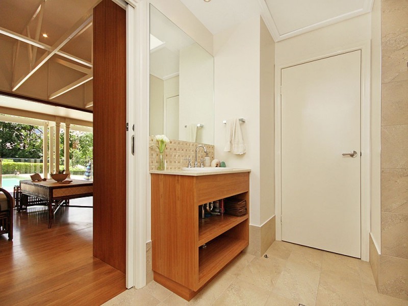 56 Tristania Road, Chapel Hill QLD 4069