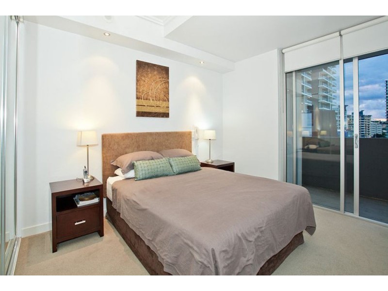 833/43 Hercules Street, Hamilton QLD 4007