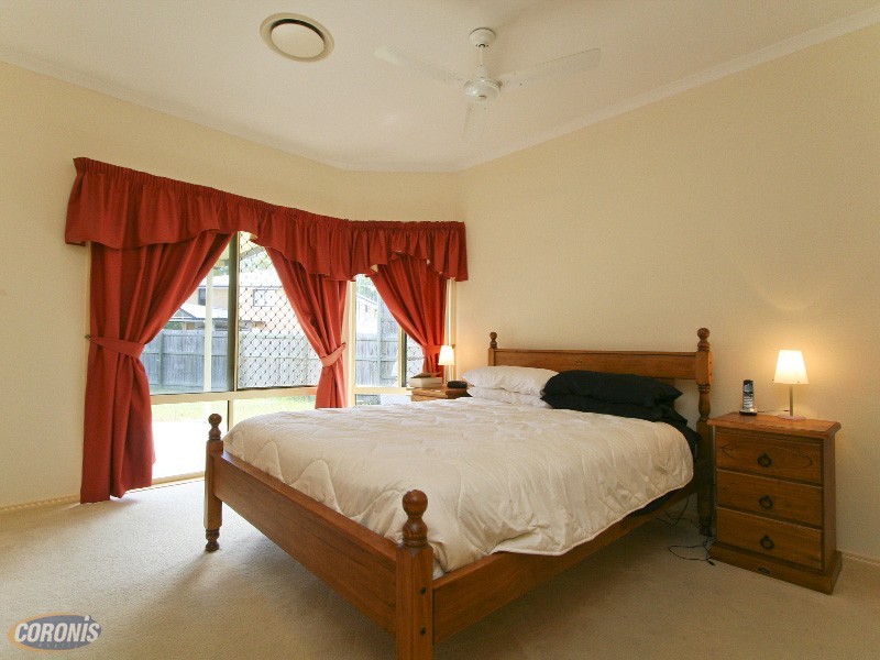 7 Coolgardie Court, Arana Hills QLD 4054