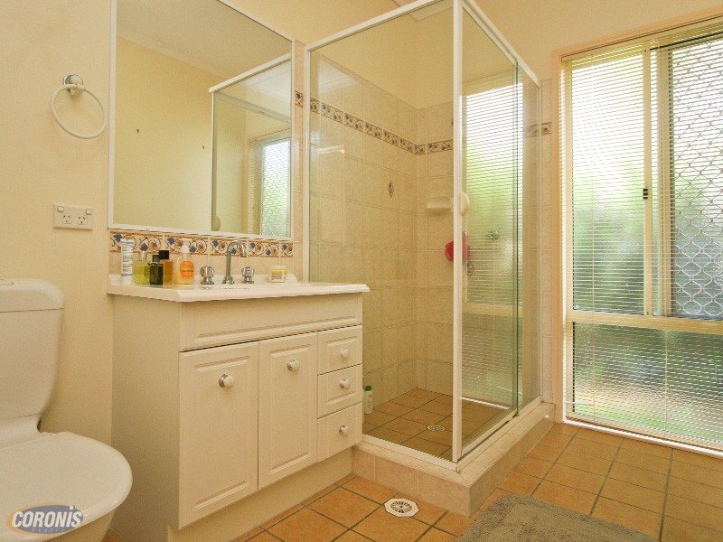 7 Coolgardie Court, Arana Hills QLD 4054