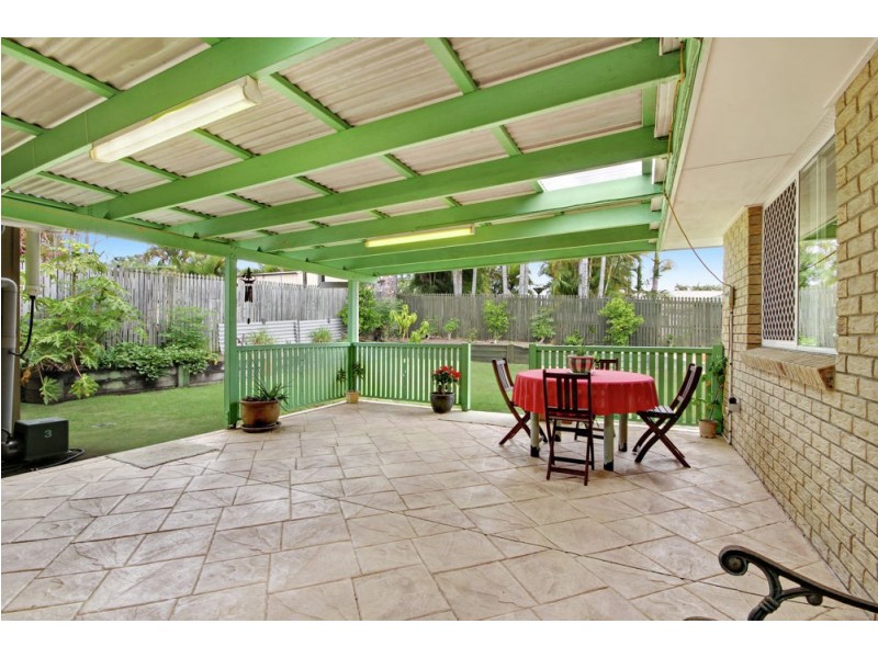 119 Evelyn Road, Wynnum West QLD 4178