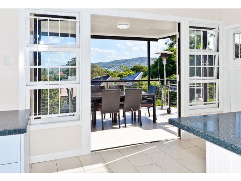 14 Deakin Street, Everton Park QLD 4053