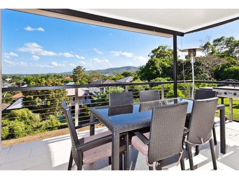 14 Deakin Street, Everton Park QLD 4053