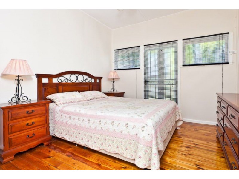 14 Deakin Street, Everton Park QLD 4053