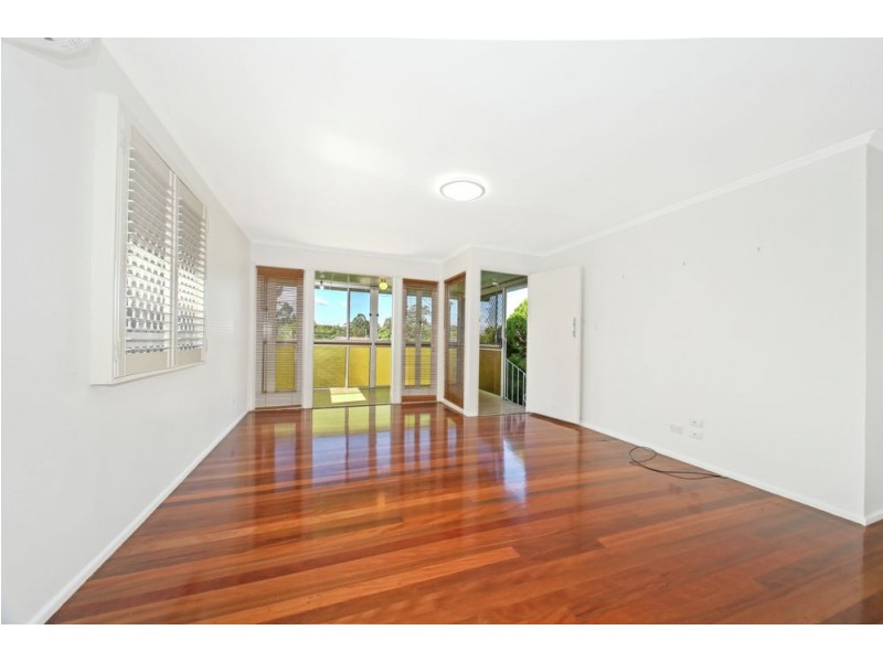 35 Knutsford Street, Chermside West QLD 4032