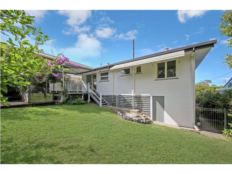 35 Knutsford Street, Chermside West QLD 4032