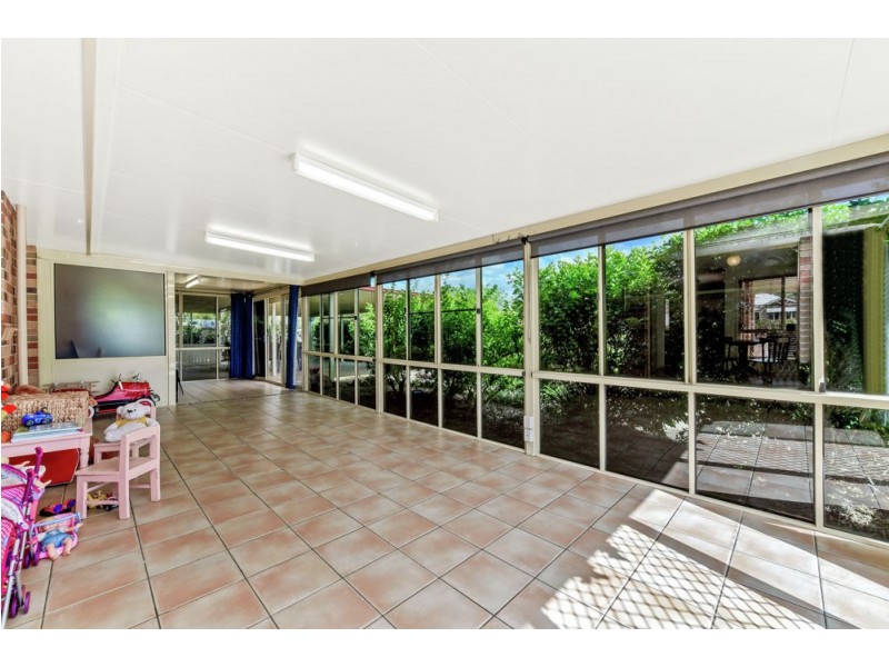 18 Kirralee Court, Westbrook QLD 4350