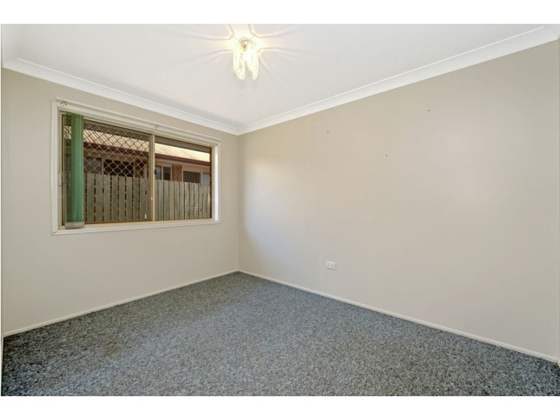 6 Oaklands Court, Glenvale QLD 4350