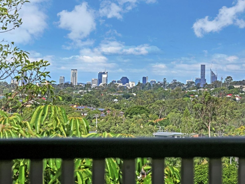 8 Park Road, Arana Hills QLD 4054