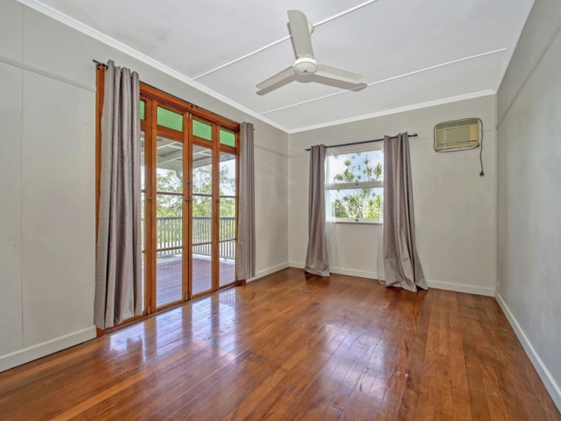 8 Park Road, Arana Hills QLD 4054