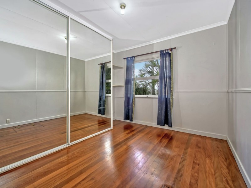 8 Park Road, Arana Hills QLD 4054