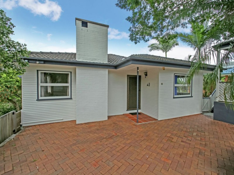 8 Park Road, Arana Hills QLD 4054