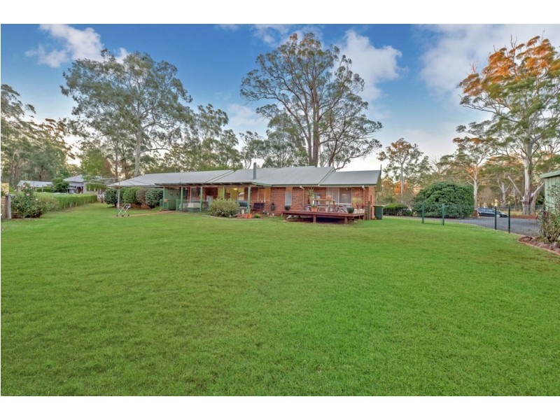 29 Reis Road, Highfields QLD 4352