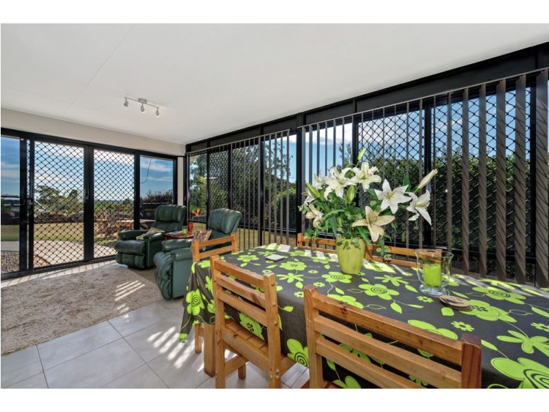 10 Jenna Court, Highfields QLD 4352