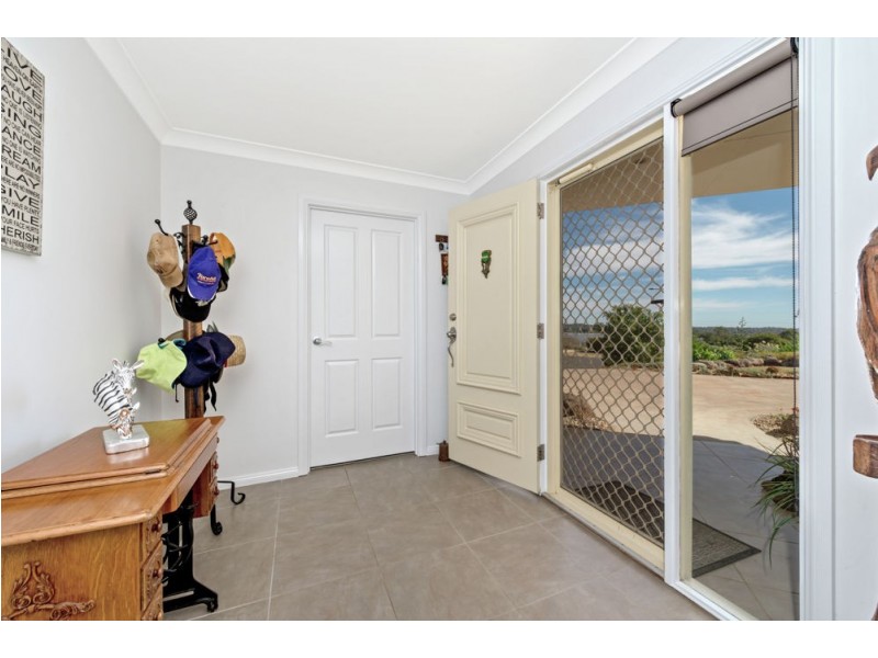 10 Jenna Court, Highfields QLD 4352