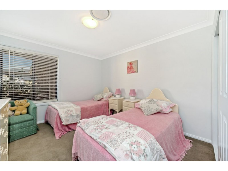 10 Jenna Court, Highfields QLD 4352