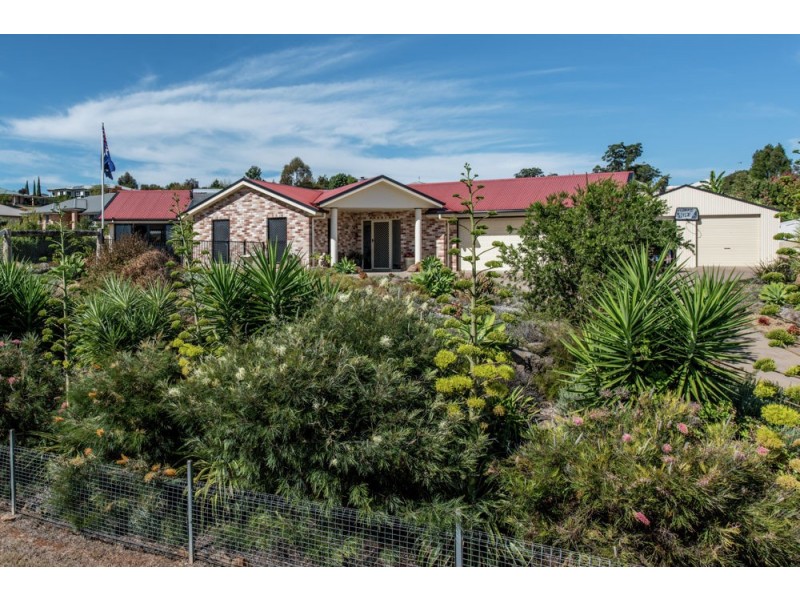 10 Jenna Court, Highfields QLD 4352