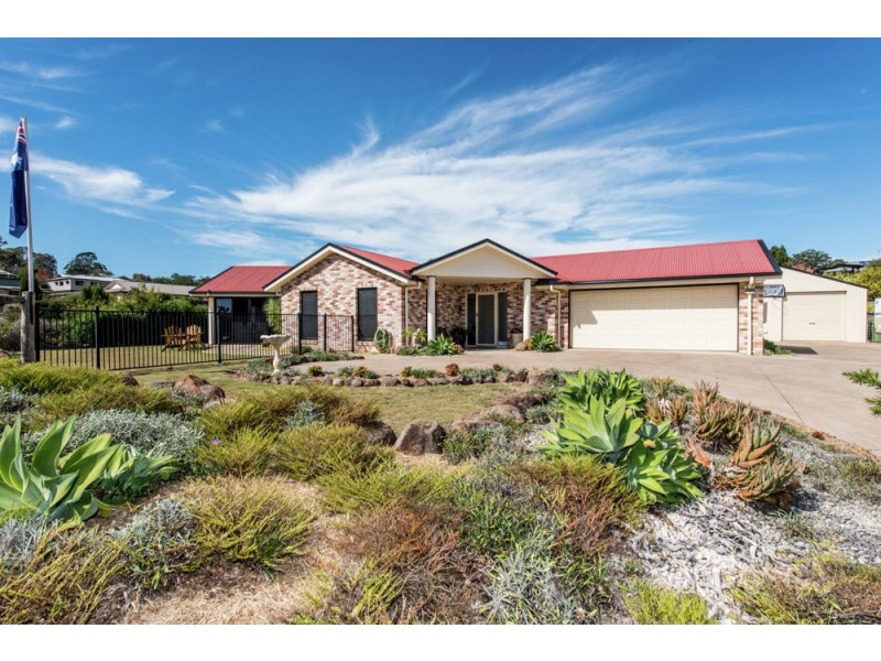 10 Jenna Court, Highfields QLD 4352