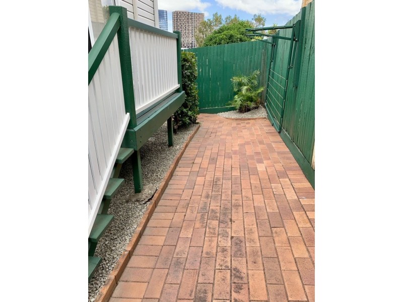 178 Kennigo Street, Spring Hill QLD 4000