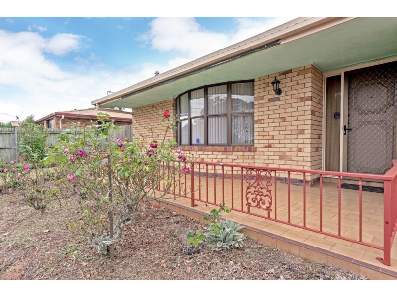 52 Earhart Street, Wilsonton QLD 4350