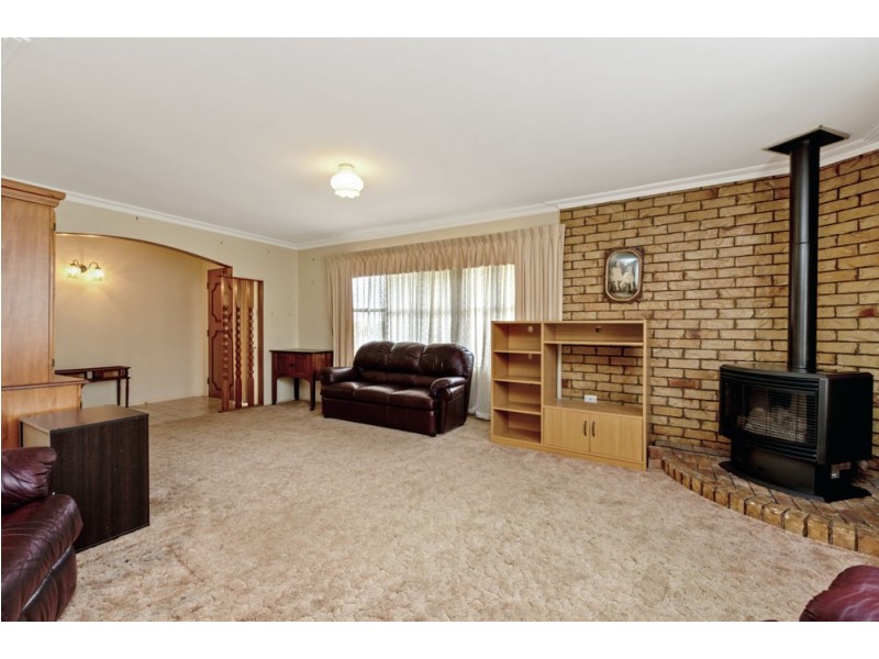 52 Earhart Street, Wilsonton QLD 4350