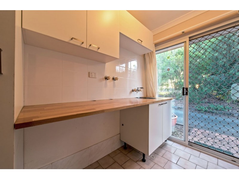 17 Lake Drive, Meringandan QLD 4352