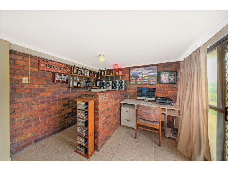 8 Whittaker Street, Chermside West QLD 4032