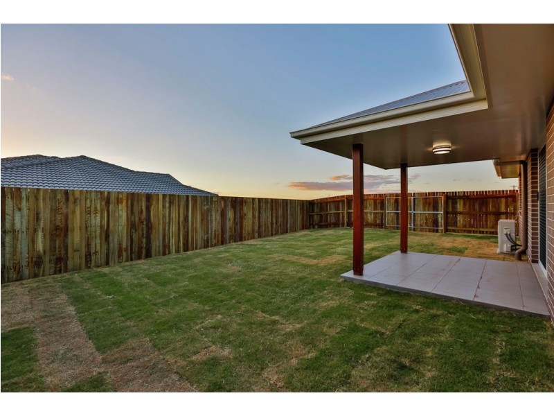 1/51 Trevean Drive, Kleinton QLD 4352
