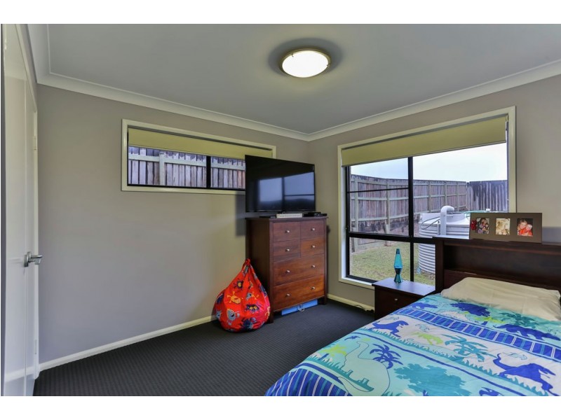 1/3 Coverack Street, Kleinton QLD 4352