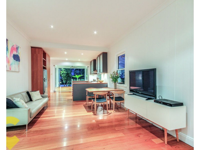 25 Lydia Street, Wooloowin QLD 4030