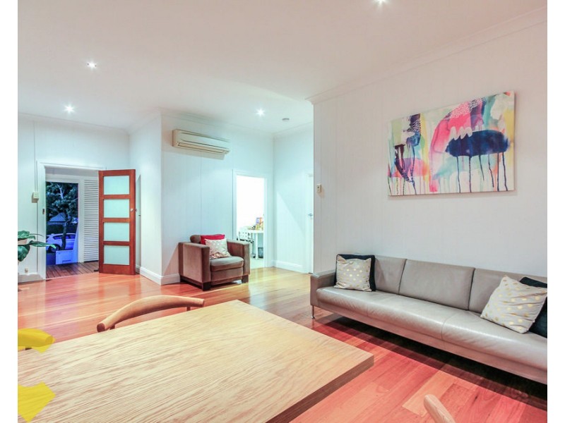 25 Lydia Street, Wooloowin QLD 4030