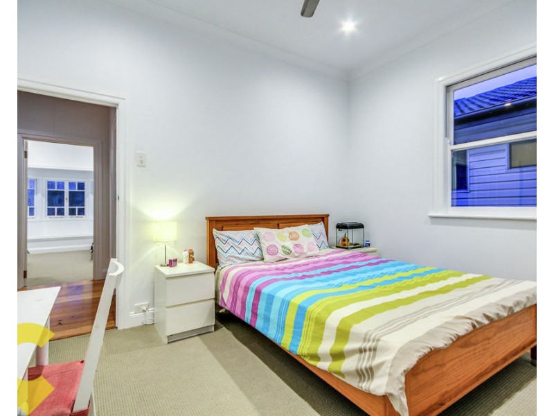 25 Lydia Street, Wooloowin QLD 4030