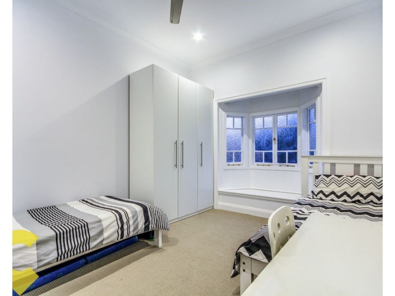 25 Lydia Street, Wooloowin QLD 4030