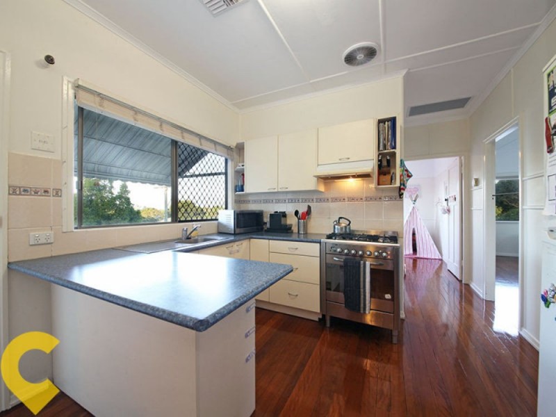 1 Ferguson Road, Wavell Heights QLD 4012