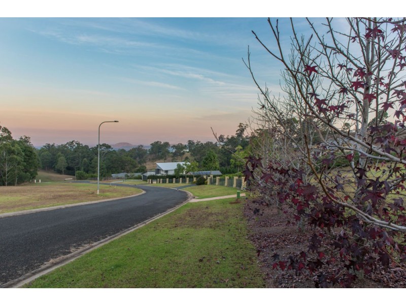 5A Meharry Court, Cabarlah QLD 4352