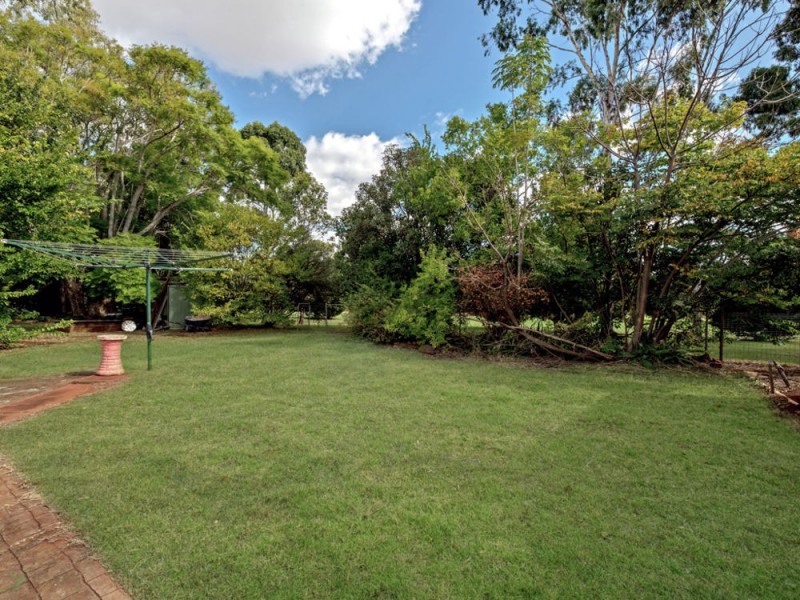 7 Winifred Street, South Toowoomba QLD 4350