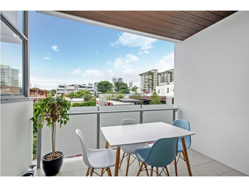 203/584 Brunswick Street, New Farm QLD 4005
