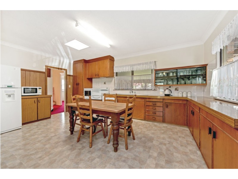 3 Wieck Street, Newtown QLD 4350