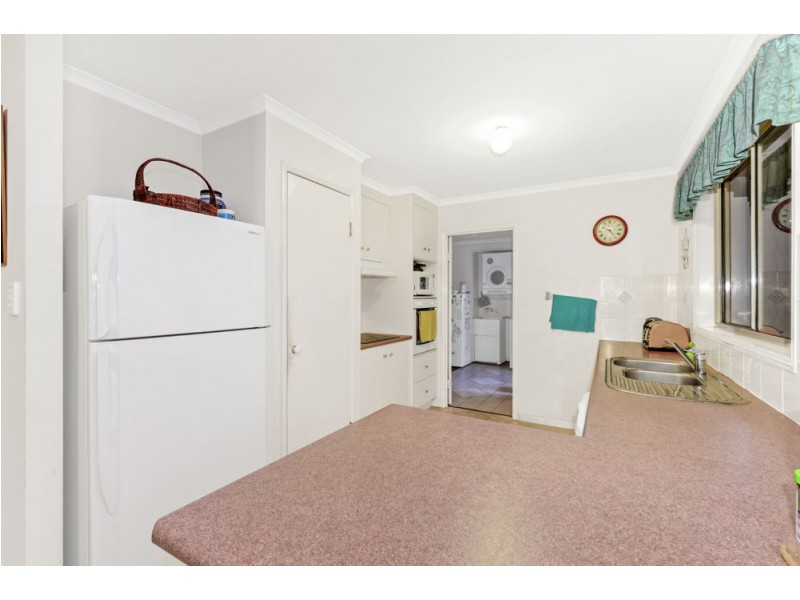 8 Spencer Street, Harristown QLD 4350