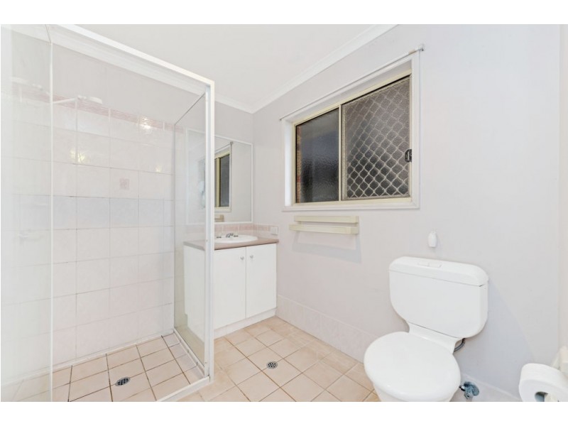 8 Spencer Street, Harristown QLD 4350